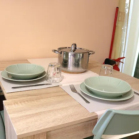 Parthenope Stopover * Neapel