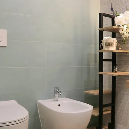 Parthenope Stopover * Nápoles